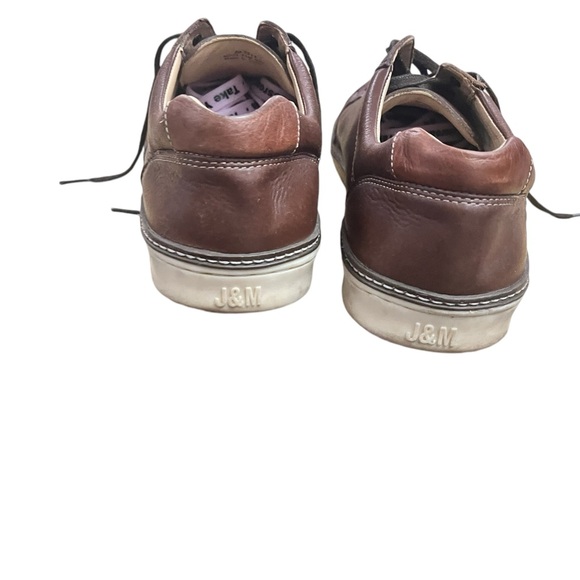 Johnston & Murphy Lace to Toe Brown Leather Sneaker EUC - Picture 2 of 7